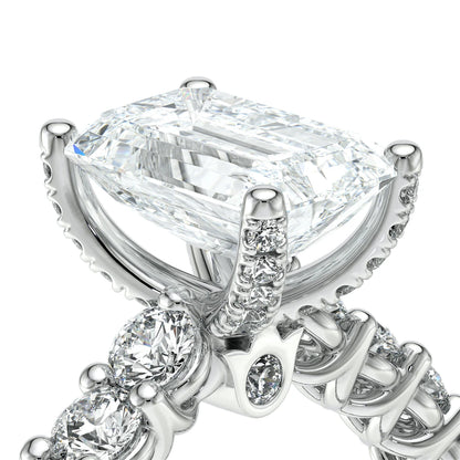 LUMINO_801EMD4_30_18K_WHITE_GOLD_EMERALD Verragio