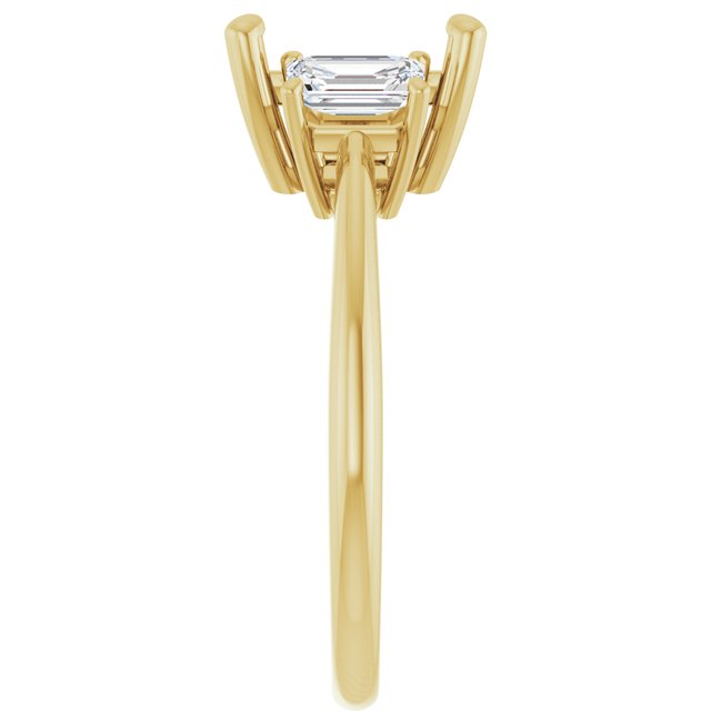 121986:600316:P