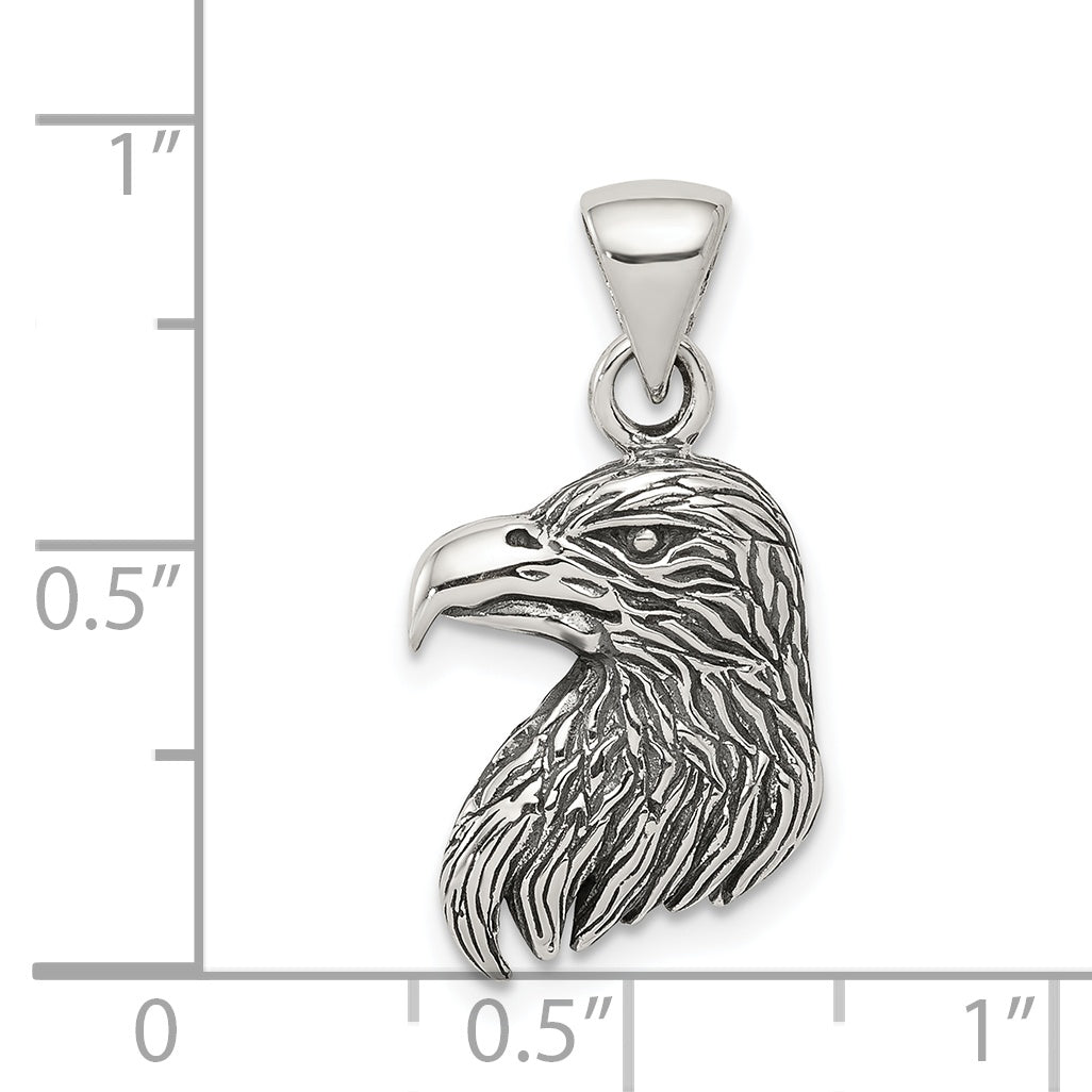 QC8943