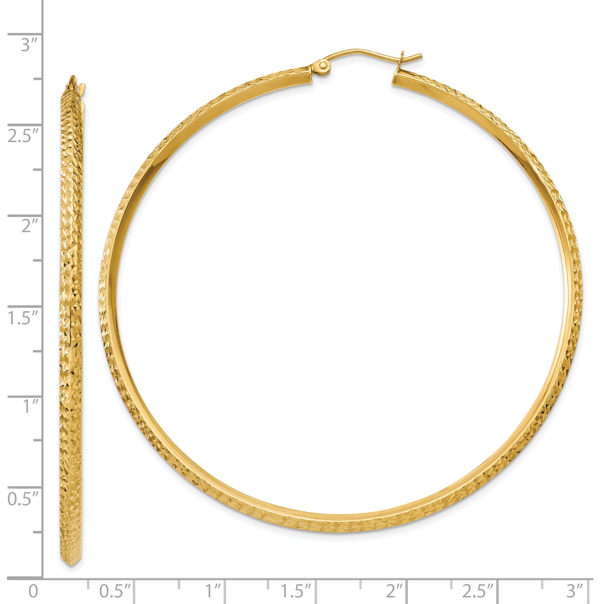 TC823