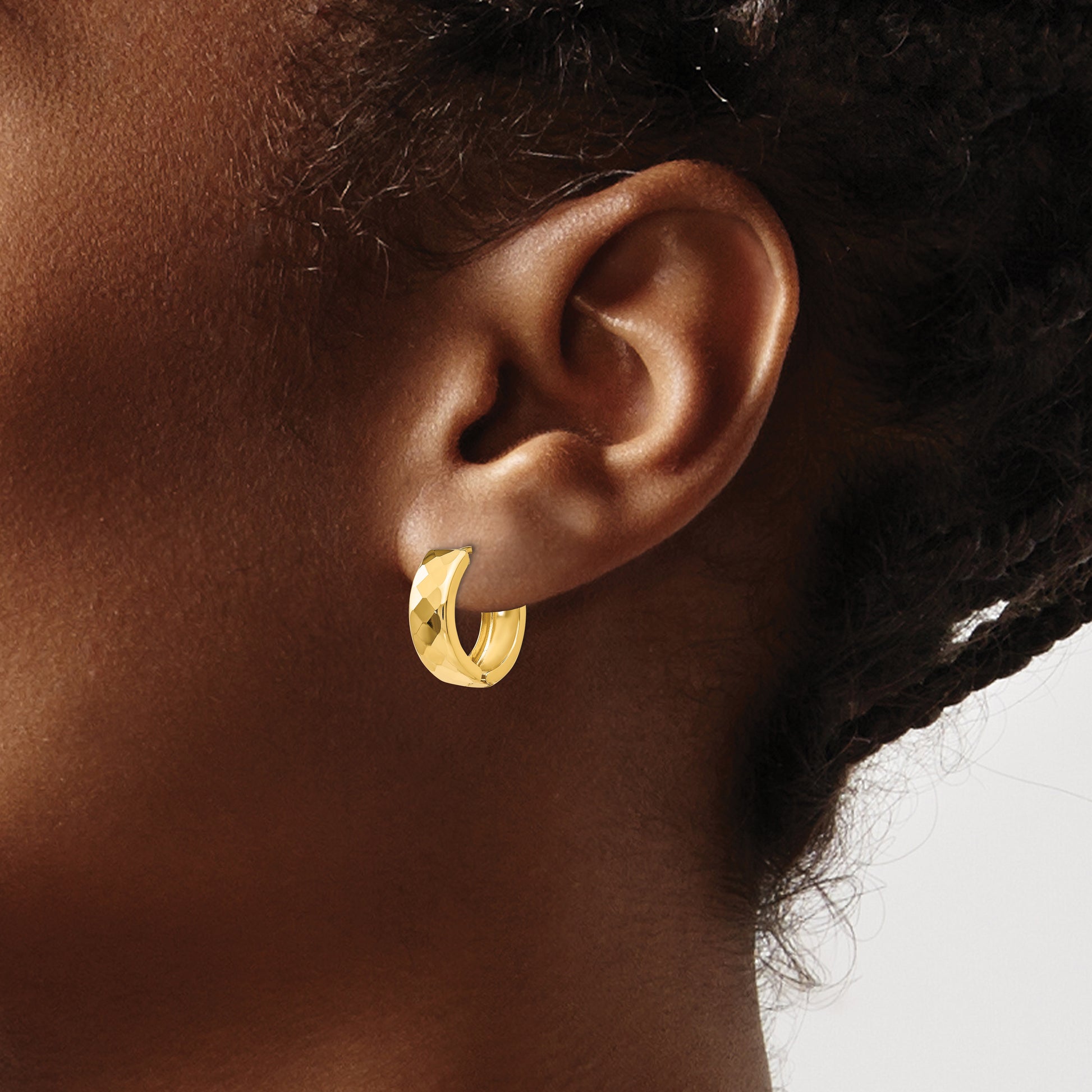 TL574