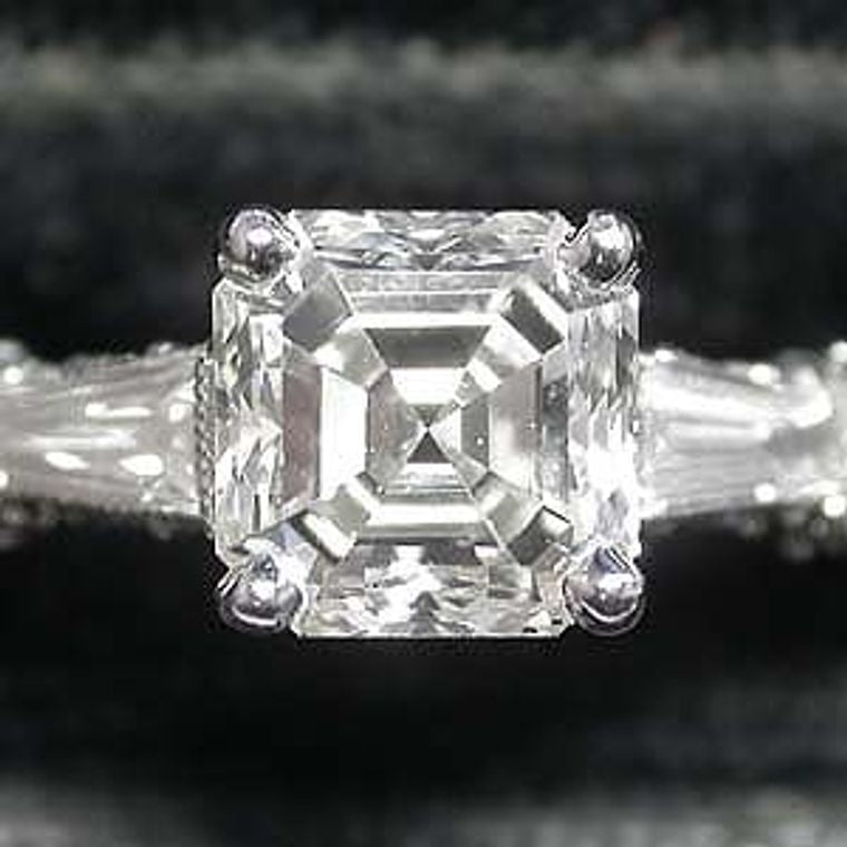 Asscher, 1.3 Ct, J, SI1