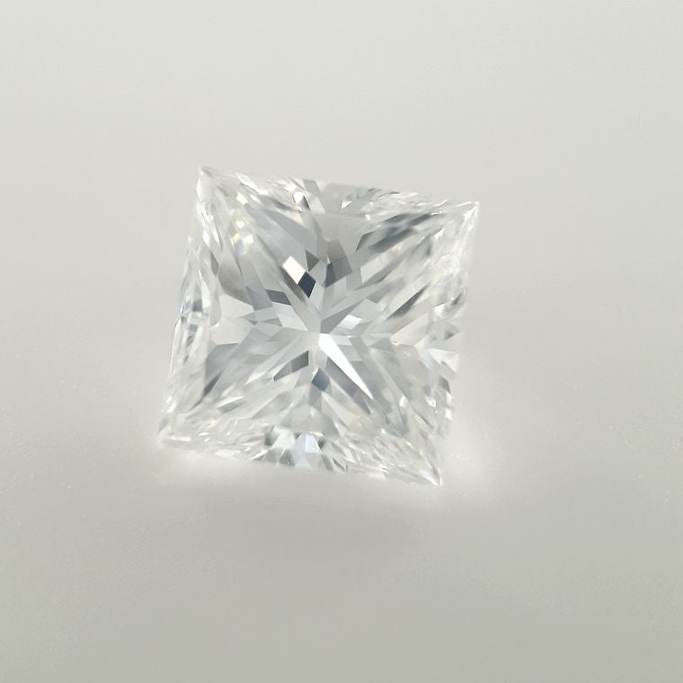 Princess, 1.5 Ct, F, VS1