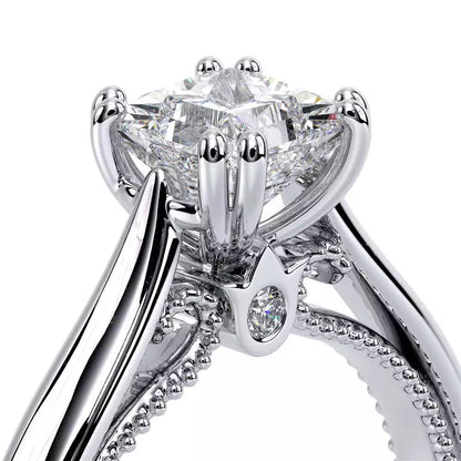 1709_18K_COU_WHI Verragio